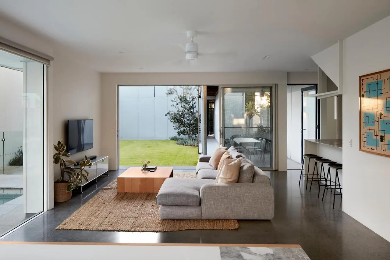 Byron Bay Accom - North Beach Houses 44 Bayshore Drive - No Pool In Studio Avustralya